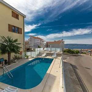Ivka Apartman Crikvenica